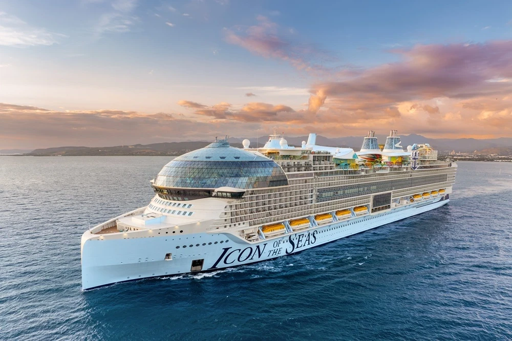 Теплоход Icon of the Seas Теплоход Icon of the Seas