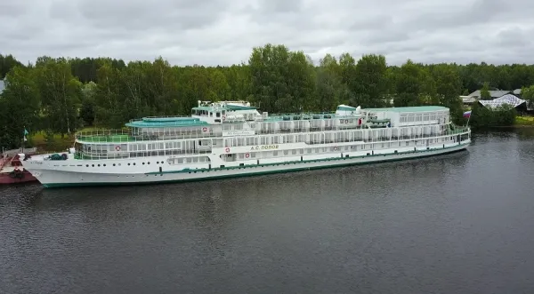 Теплоход А.С. Попов