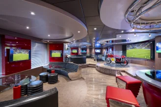 Спорт-бар на теплоходе MSC Fantasia