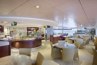 Буфет Le Bistrot на теплоходе MSC Lirica