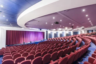 Театр The Broadway на теплоходе MSC Lirica