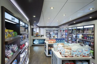 Мини-молл (Duty Free) на теплоходе MSC Lirica