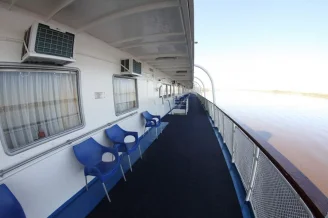 Средняя палуба на теплоходе Родная Русь