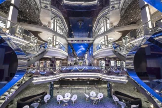 Атриум Infinity на теплоходе MSC Bellissima