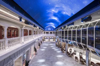 Променад на теплоходе MSC Bellissima