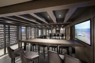 Бар-винный погреб The Wine Cellar на теплоходе MSC Seashore