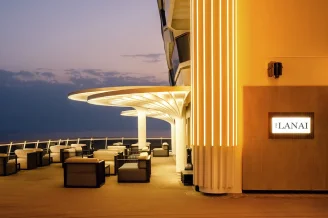 Бар Lanai на теплоходе MSC World Europa