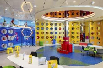 Подростковый клуб на теплоходе MSC Euribia