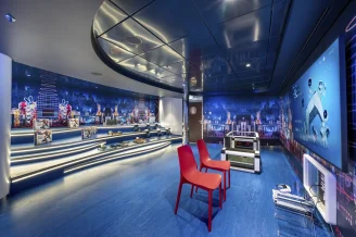 Подростковая лаборатория на теплоходе MSC Euribia