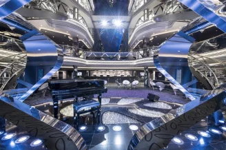 Атриум Infinity на теплоходе MSC Bellissima