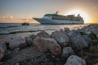 Лайнер «Grandeur of the Seas» на теплоходе Grandeur of the Seas